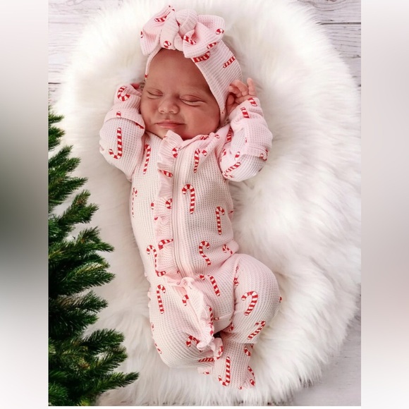 Spearmint Love Other - Spearmint Love Organic Waffle Candy Cane Christmas Newborn Ruffle Zip Footie